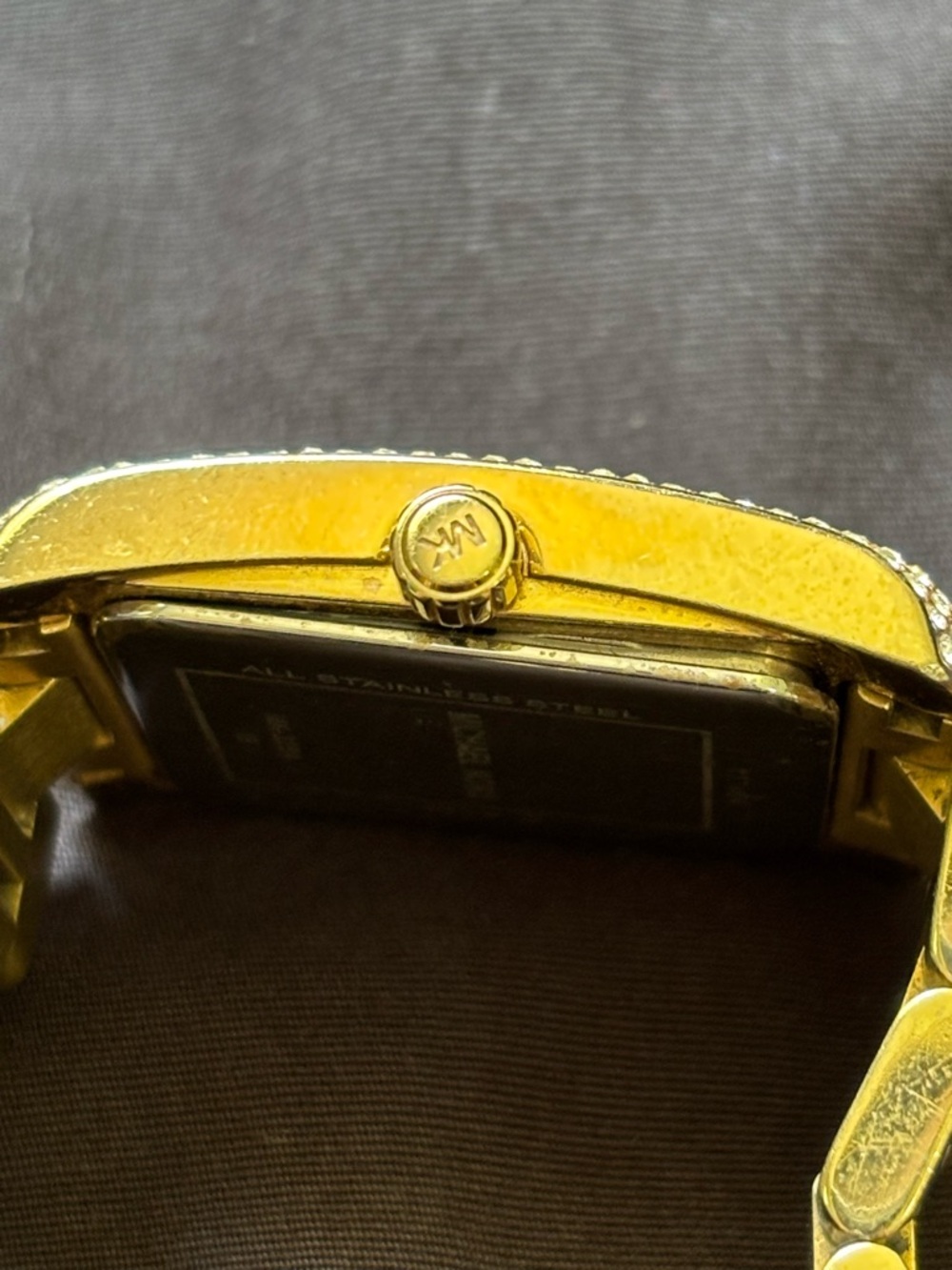 Michael Kors Emery Watch - Picture 4 of 6